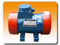 YZS系列振動(dòng)三相異步電動(dòng)機(jī)